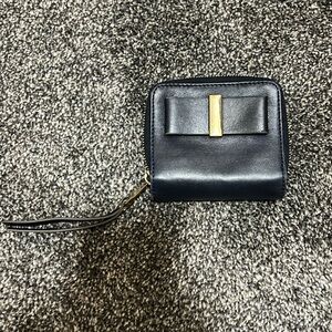 Navy Blue Leather Wallet. Chloe